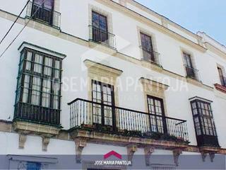 Casa en Centro. Casa palacio del ao 1865 muy centrico en jerez de la frontera