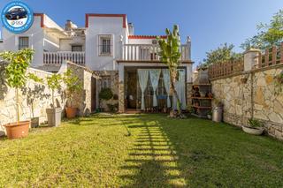 Casa a schiera in El Rocío - La Milagrosa. Unifamiliar  vpo en la marquesa