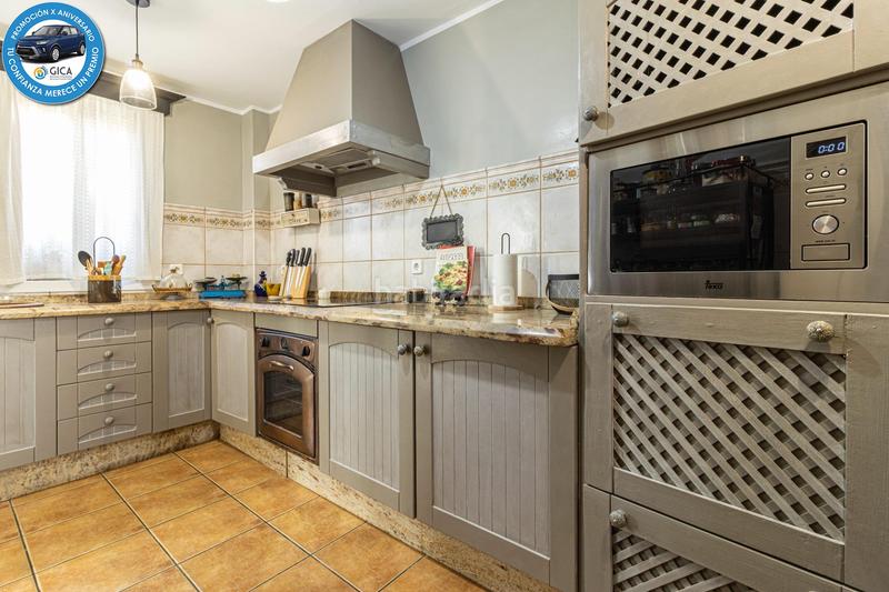 Foto 4d3236e2-3fd0-416f-9f07-045575ada1fa. Maison jumelée avec parking dans El Rocío - La Milagrosa Jerez de la Frontera