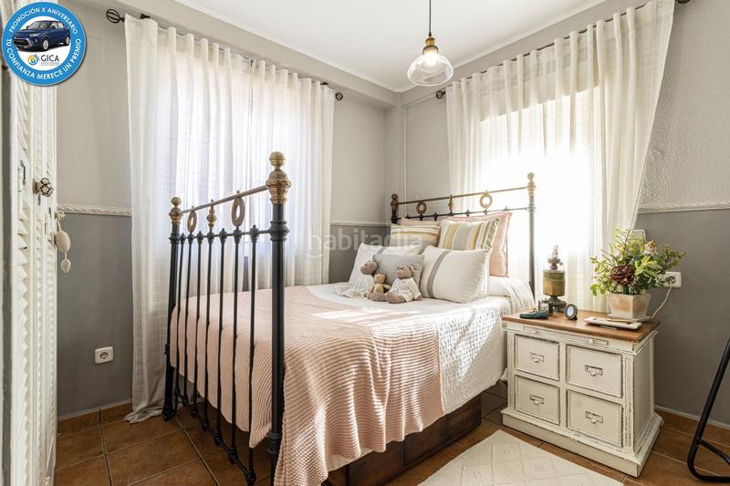 Foto d7fb61a2-2afc-43ba-8734-63e6015d5982. Maison jumelée avec parking dans El Rocío - La Milagrosa Jerez de la Frontera