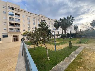 Affitto Appartamento in Caballero Bonald-S. José Obrero-Guadalcacín. Se alquila piso en urbanización entreparques