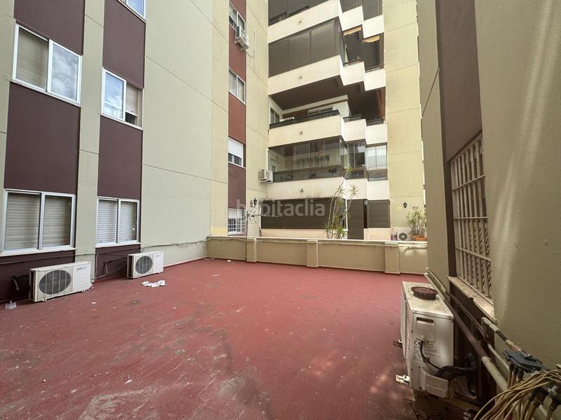 Foto 8c75d3b9-7e1b-4610-9abe-261d6543b559. Appartamento con riscaldamento parcheggio piscina in Jerez de la Frontera