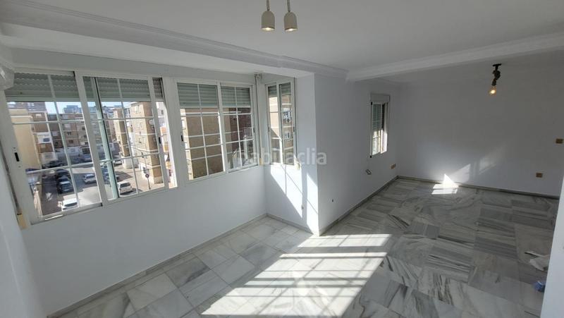 Foto 2205d353-3491-4e36-a755-e9d2fe6319f9. Alquiler piso se alquila piso en icovesa sin amueblar en Jerez de la Frontera
