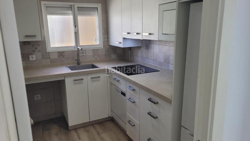Foto 96b97a66-adb2-4460-9526-6fe13f5a0dfd. Alquiler piso se alquila piso en icovesa sin amueblar en Jerez de la Frontera