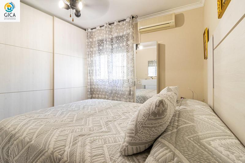 Foto 591031f3-60ff-43be-a1f9-5b939e1c25f3. Pis a Santiago - Coronación Jerez de la Frontera