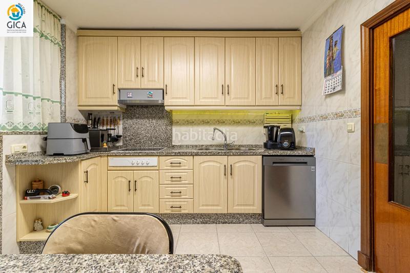 Foto 6d8ce4ee-e600-474d-a445-4984cfdec7a6. Pis a Santiago - Coronación Jerez de la Frontera