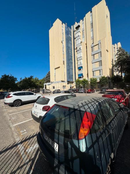 Foto fa824b4e-d47e-400f-9398-d41a1e844bea. Alquiler piso se alquila piso de tres dormitorios en zona merca 80 en Jerez de la Frontera