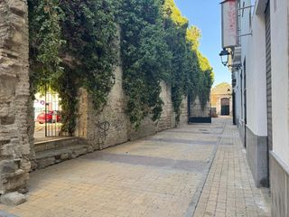 Local Comercial a Centro. Se vende local comercial