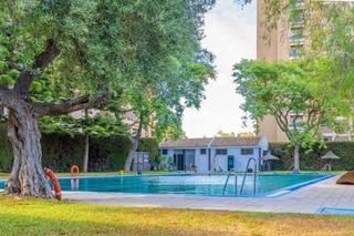 Pis a El Altillo. Se vende piso en urbanizacion el bosque