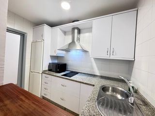 Miete Etagenwohnung in Centro. Se alquila apartamento en el centro