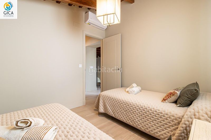 Foto bbb9cd34-ca92-40dd-80fa-176eb8d18559. Dúplex amb calefacció aparcament a Centro Jerez de la Frontera