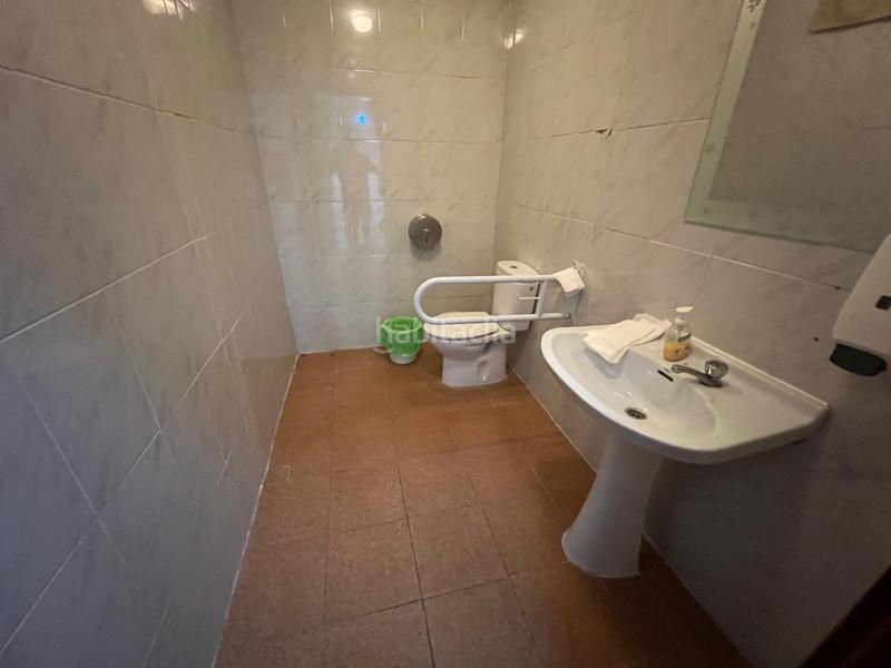 Foto 2bae80c8-bd02-4fdf-ad65-b402012e20a4. Local comercial edificio ideal para hostelería y restauración en Jerez de la Frontera