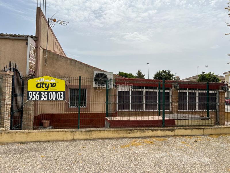 Foto e1bf0c41-e652-460d-9d74-49b0a935a66f. Local comercial edificio ideal para hostelería y restauración en Jerez de la Frontera