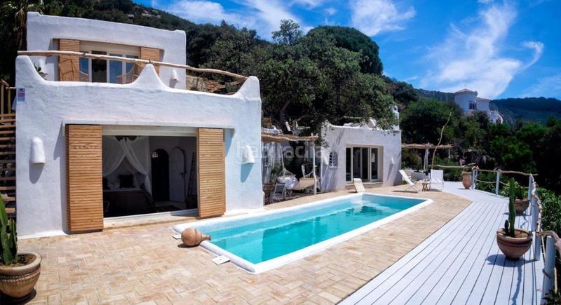 Foto 0d47a2cf-fab3-4ab5-8225-f35a0ae33294. Chalet original chalet en Alemanes Zahara de los Atunes