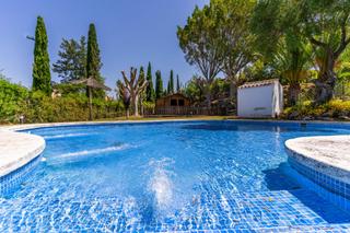 Casa aparellada en El Roco - La Milagrosa. Magnfica casa en el campo de golf de montecastillo