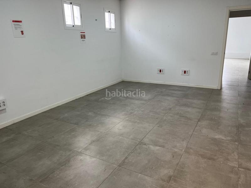 Foto 0a06307d-3584-4474-8307-e89017b416b0. Capannone industriale in Picadueñas Jerez de la Frontera