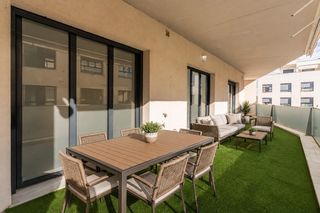 Pis a Divina Pastora - La Yeguada. Magnífico piso en residencial valdespino