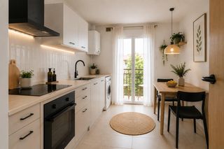 Flat in Divina Pastora - La Yeguada. Amplio y luminoso piso en puerta de sevilla, jerez.