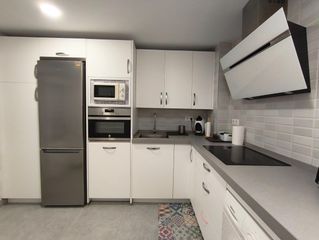 Affitto Piccolo appartamento in Madre de Dios. Apartamento de 1 dormitorio con garaje en el centro de jerez