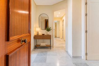 Flat in Divina Pastora - La Yeguada. Impresionante piso en avenida álvaro domecq