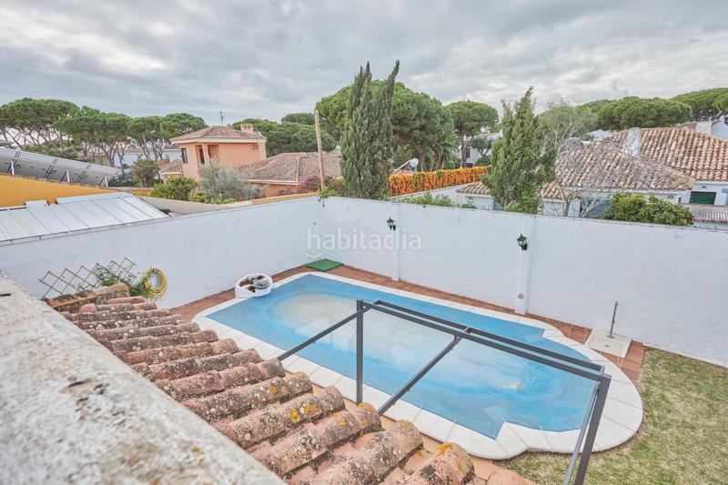 Foto 0b7ab56d-1e24-4b63-b011-0223edb7900b. Xalet amb piscina a Valdelagrana Puerto de Santa María (El)