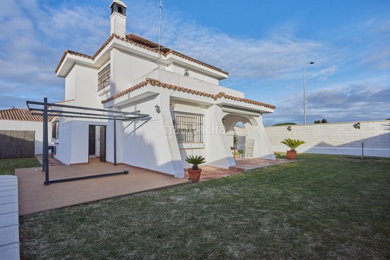 Foto 6ddeddf7-4b76-4aab-abe4-09bfc78f93b4. Xalet amb piscina a Valdelagrana Puerto de Santa María (El)