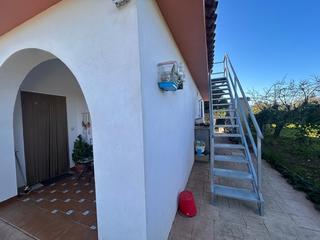 Casa a Parque Atlántico - Ronda este. Terreno de 1800 metros con casa a pocos minutos de jerez.