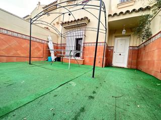 Casa adossada a Pozoalbero. Adosado en venta de 4 dormitorios en pozoalbero.