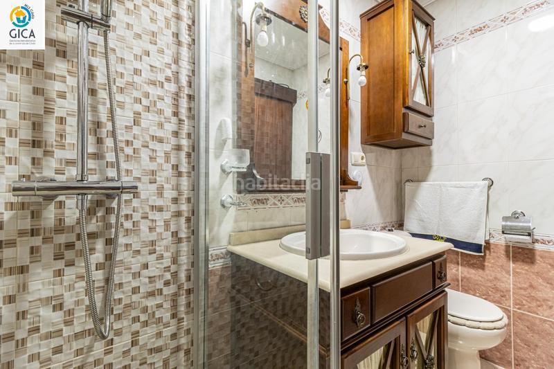 Foto f51d018c-79ad-41da-bfe5-016159e33b01. Pis a Santiago - Coronación Jerez de la Frontera