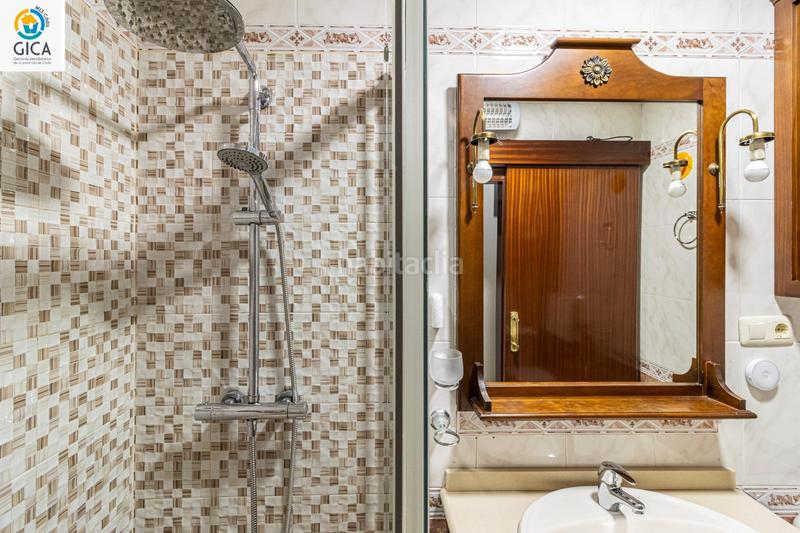 Foto f637c055-bb94-4a12-87d1-78dfd11a583b. Pis a Santiago - Coronación Jerez de la Frontera