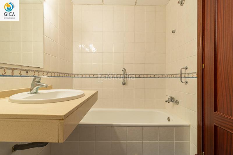 Foto e2def14e-ed17-4134-bed6-a0cec078dce9. Pis amb aparcament a Centro Jerez de la Frontera