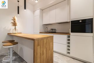 Ground floor in Centro. Planta baja reformada con licencia turística junto a calle porve