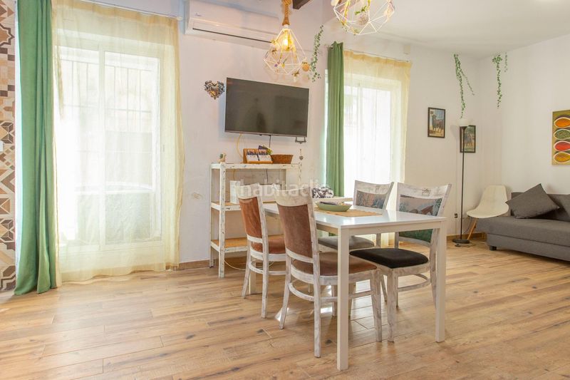 Foto 3d68de35-a260-4ce5-bf3b-83f6f7599dfe. Apartamento espectacular loft reformado con licencia turística en barrio de santiago en Jerez de la Frontera