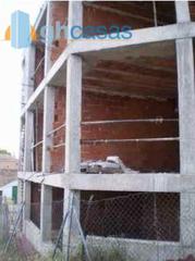 Edificio en Santos de la Humosa (Los). Edificio viviendas sin terminar en los santos de la humosa