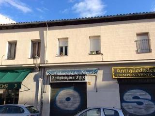 Local Comercial en Plaza General Vara Del Rey