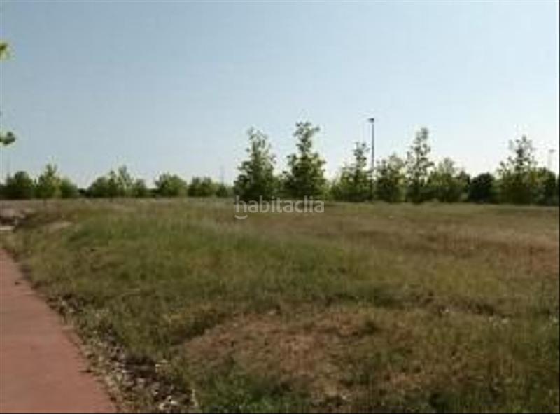 Foto e34f4653-5fcd-463a-bdf6-c9db1d4d1f1d. Terreno residenziale in Yebes - valdeluz Yebes