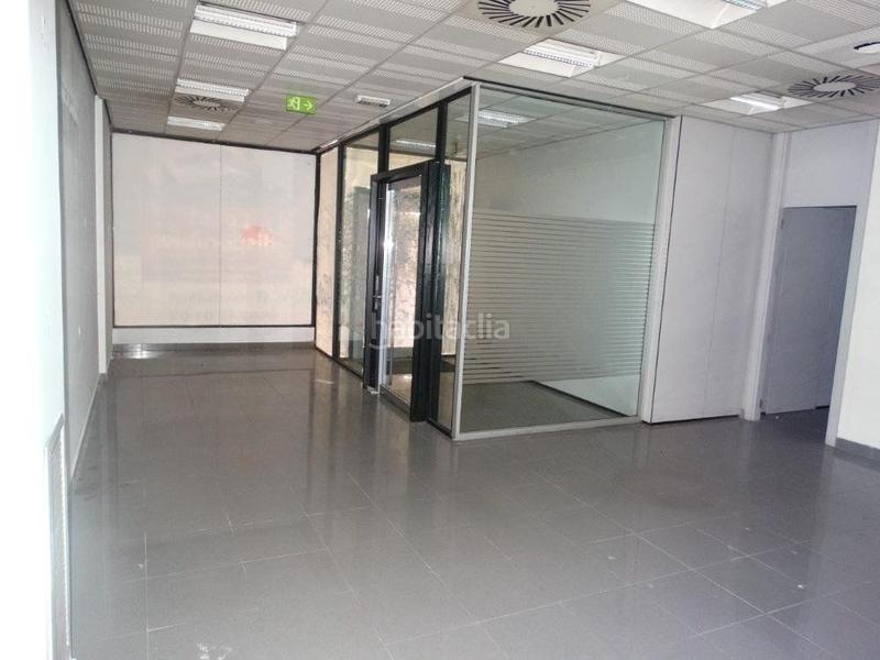 Foto 7d3d378c-9451-41c4-9f05-514ff3b5401a. Local comercial local en venta . zona de la rosaleda. en Guadalajara