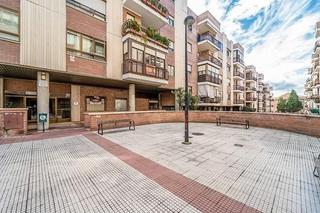 Local Comercial  Calle leon felipe. Local comercial en venta en guadalajara zona centro
