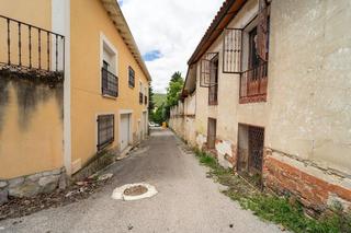 Casa  Calle las parras. Finca en venta en valdarachas.