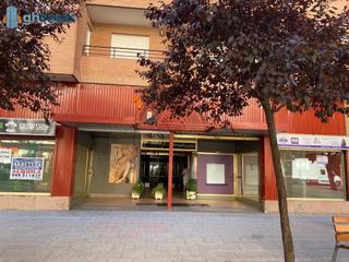 Local Comercial en Calle Zaragoza
