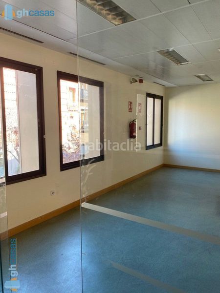 Foto 3e99c7f7-34c5-4096-89dd-92a15e3d2063. Affitto edificio in Casco Histórico Alcalá de Henares