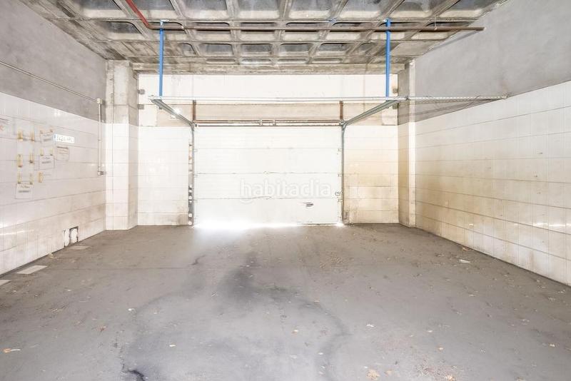 Foto d72307cd-b33a-4787-98a2-0c62bd14d654. Bureau avec parking dans Villaverde Alto Madrid