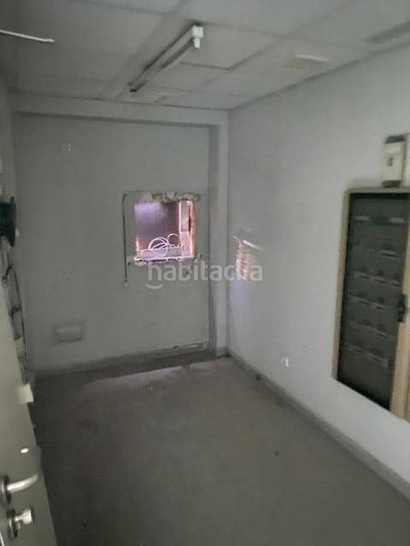 Foto c1b2b1bd-0ac1-4556-b41c-144b80f573c1. Local comercial a Ventas Madrid