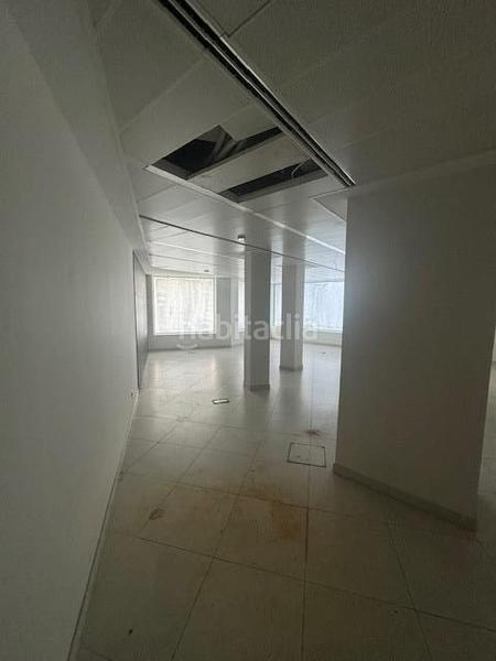 Foto 16a6f0ad-05ee-4f67-bcfb-98342aafca07. Alquiler local comercial  en alquiler , ideal ubicación en Leganés