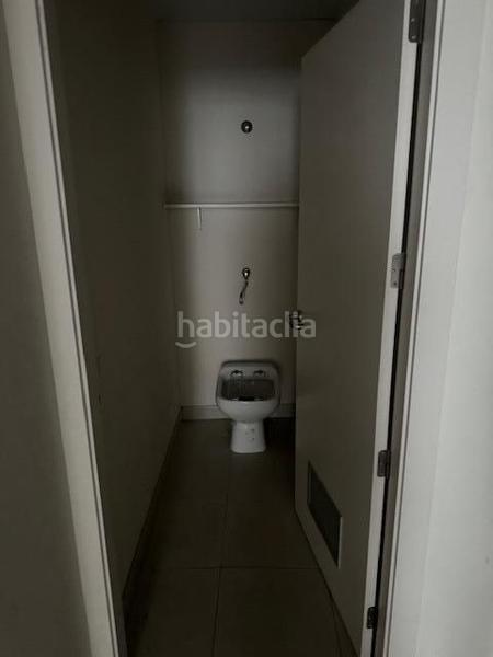 Foto ab6924cb-9b44-4a3a-9066-57fec6d564e9. Alquiler local comercial  en alquiler , ideal ubicación en Leganés