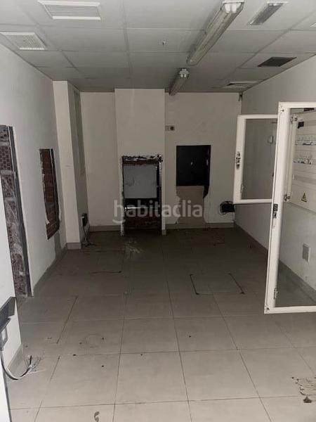 Foto f2baad45-8249-45e8-ba02-aea22c6ed39f. Alquiler local comercial  en alquiler , ideal ubicación en Leganés
