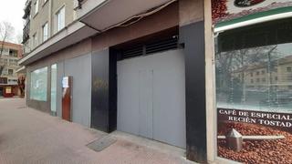 Geschäftsraum  Calle de luis vives. Venta fantastico local comercial en alcalá de henares, zona luis