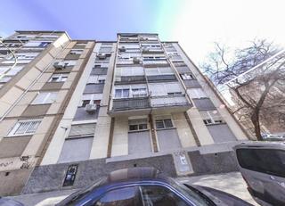 Pis  Calle maria teresa saenz heredia. Piso en la zona de la elipa  madrid