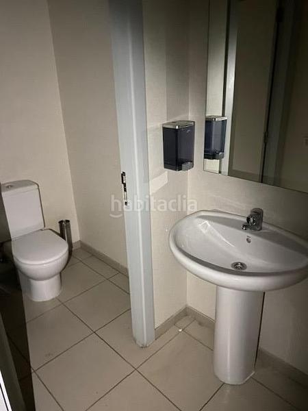 Foto 35a1afc0-08ba-44a1-8586-2ded27fb4b89. Local comercial  en rentabilidad, en Palomeras Sureste, . en Madrid