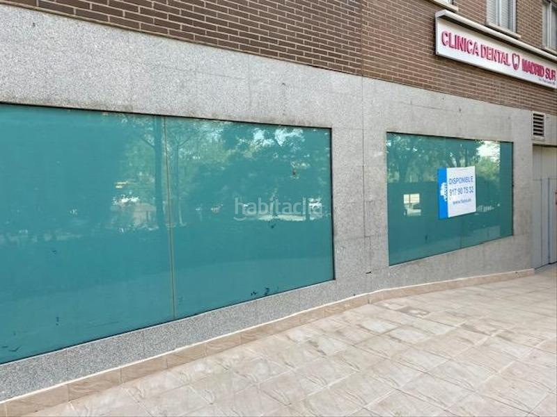 Foto c13bd2e9-ba0f-4462-944c-39788be4bcb8. Local comercial  en rentabilidad, en Palomeras Sureste, . en Madrid
